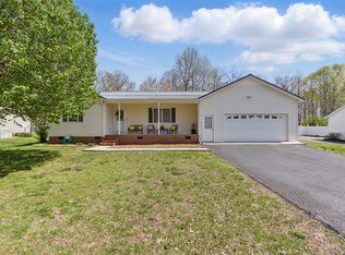 199 Oak Hills Dr, Tullahoma, TN 37388