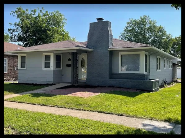 604 Jackson St, Macon, MO 63552