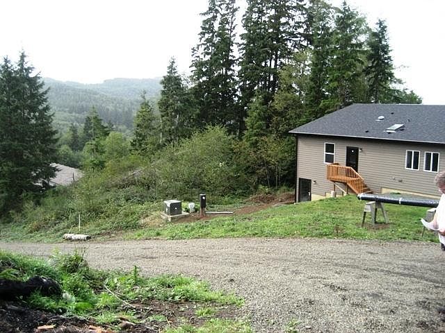 2nd image of VL Rowe St