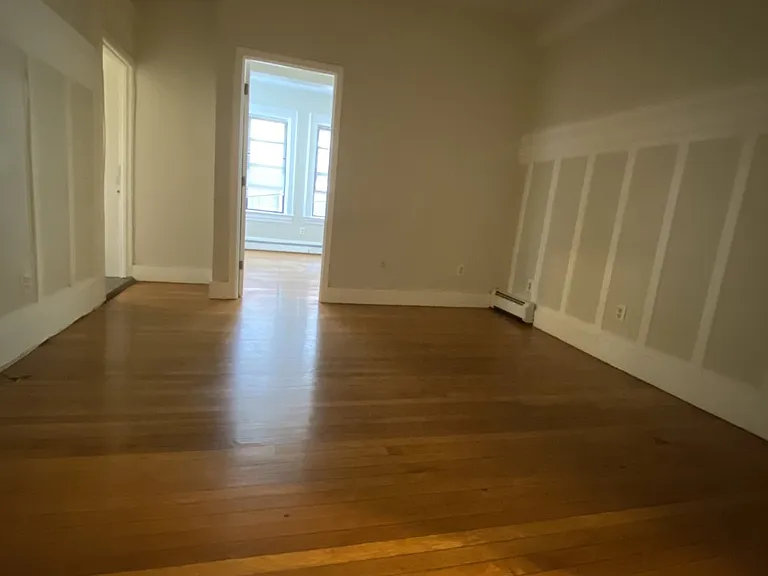 15 Park Vale Ave #7 — Photo 8