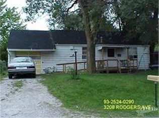 3208 Rodgers Ave, Fort Wayne, IN 46803