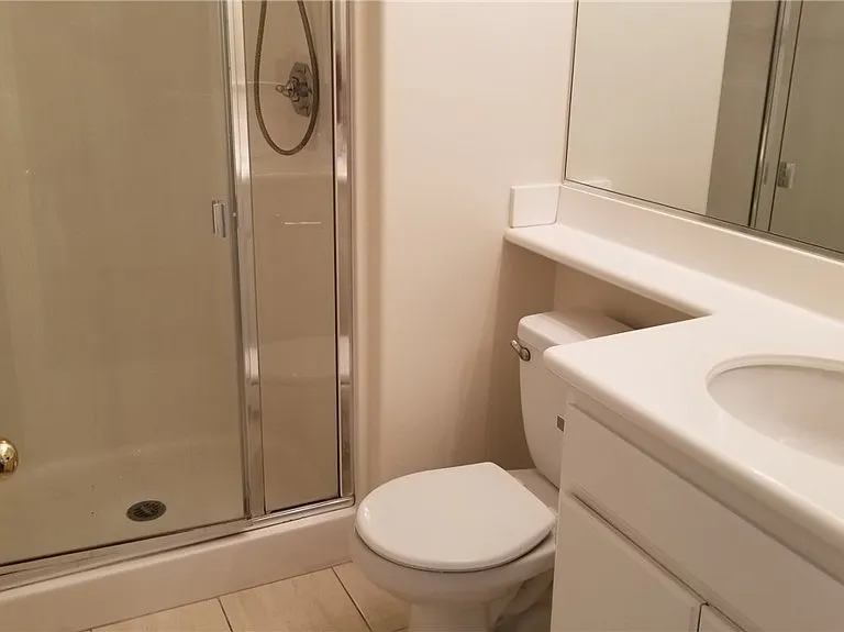 13440 N Bowers Ct — Photo 16