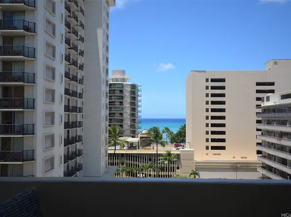 2450 Prince Edward St APT 1010A, Honolulu, HI 96815