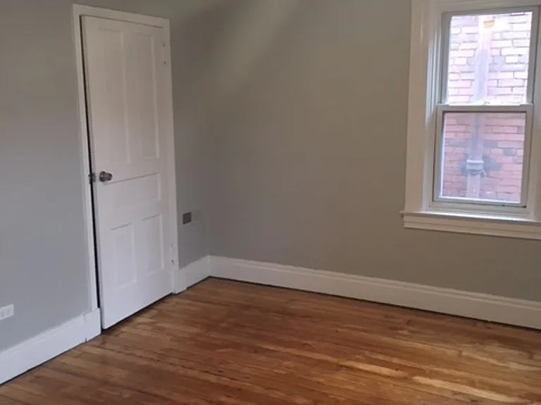 6047 Stanton Ave — Photo 10