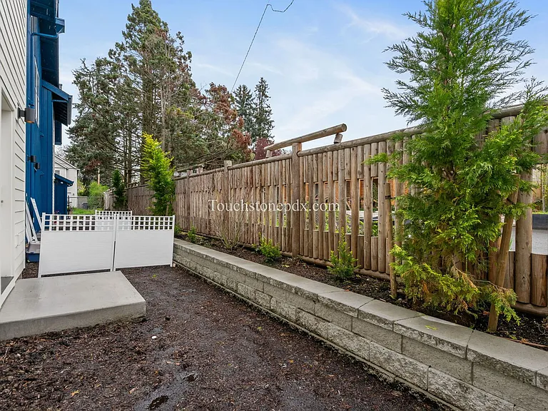 3323 SE 87th Ave — Photo 26
