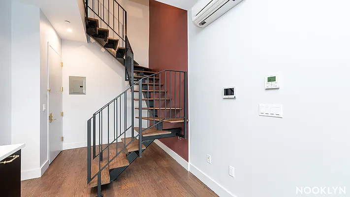 Rented by Nooklyn NYC LLC | media 12