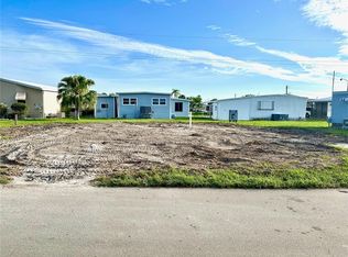 155 Maui Dr #155, Palmetto, FL 34221