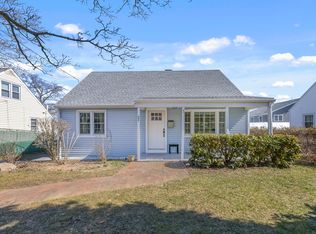 557 Old Stratfield Rd, Fairfield, CT 06825