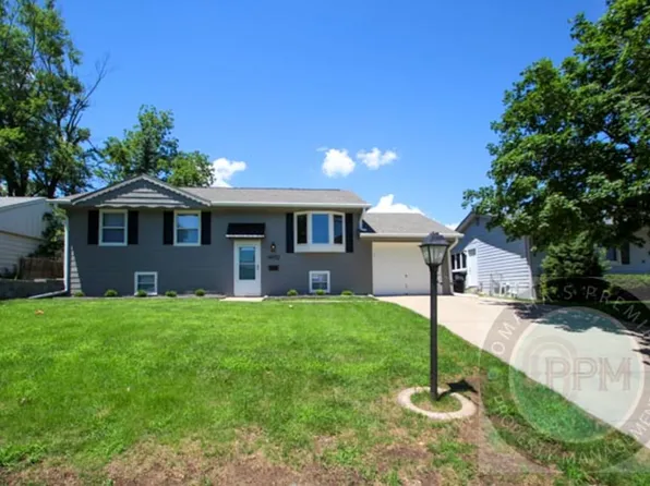 14012 Ohern St, Omaha, NE 68137