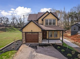 201 Peaceful Ln, Sparta, TN 38583