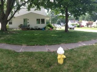208 Inwood Blvd, Avon Lake, OH 44012