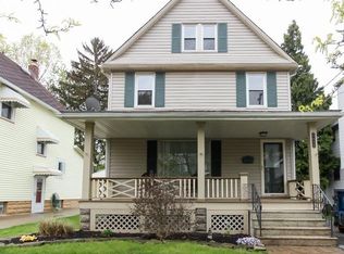 1620 Cordova Ave, Lakewood, OH