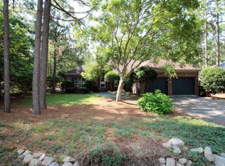 160 Lake Hills Rd, Pinehurst, NC 28374