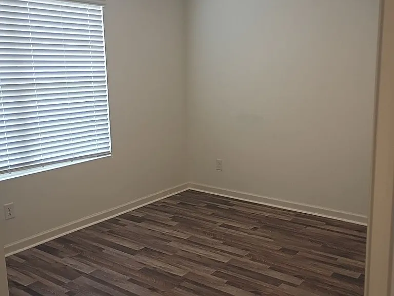 3707 Water Lily Ln — Photo 3