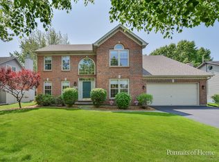 1532 Oswego Rd, Naperville, IL 60540