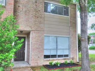 1487 Springrock Ln, Houston, TX 77055