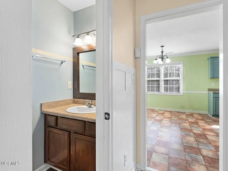 228 Smallwood Rd #228 — Photo 6