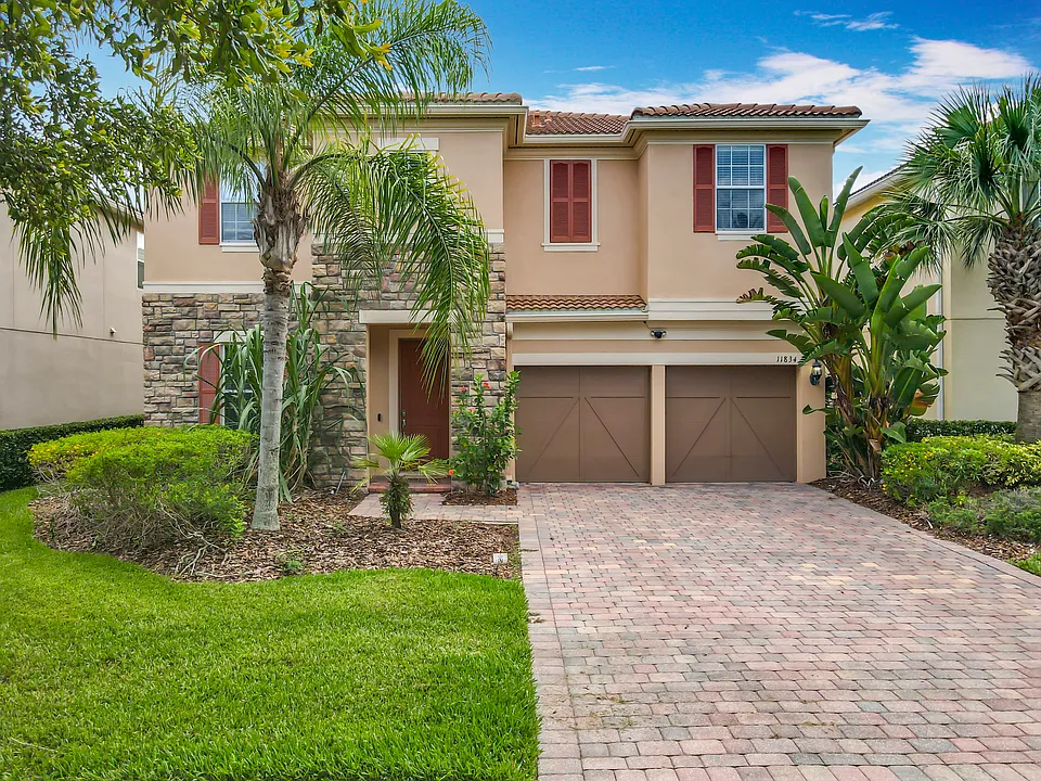 11834 Aurelio Ln