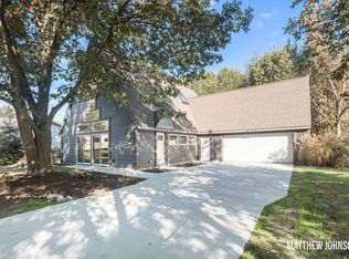 1036 Durham Rd, Muskegon, MI 49441