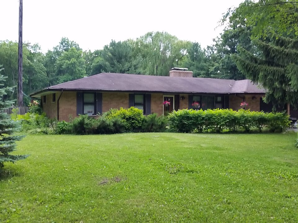 1st image of 13405 W Greenview Dr