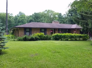 13405 W Greenview Dr, Wadsworth, IL