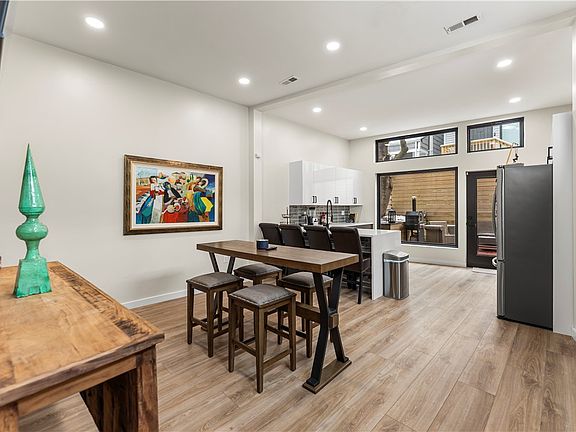 5th image of 5322 Kent Way