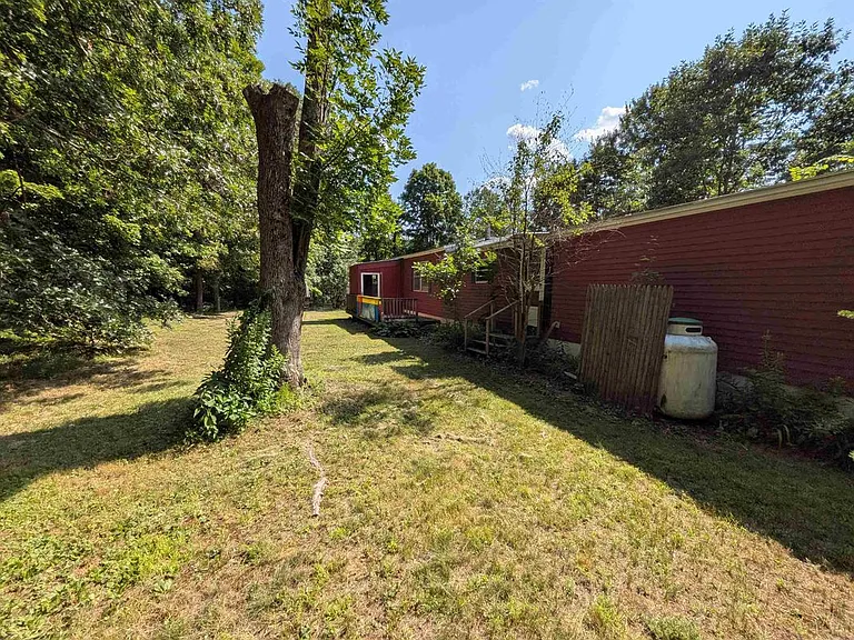 14 Seagroves St — Photo 8