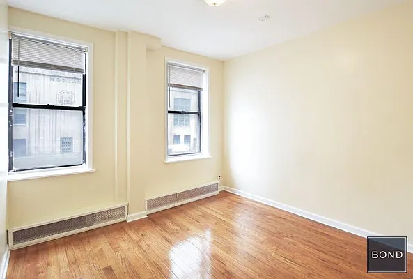 Rented by Bond New York | media 2