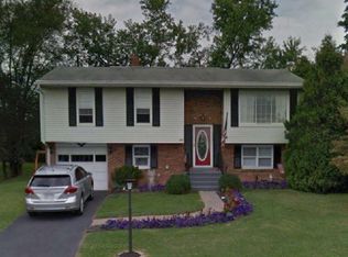 115 Hill Ln, Mechanicsburg, PA 17050