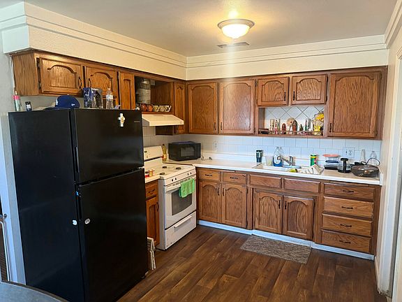 3rd image of 361 N Alice Avenue