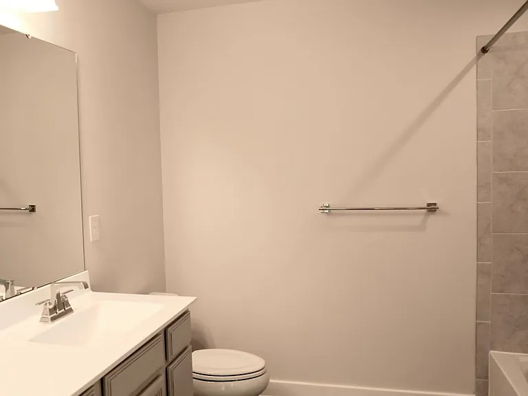 1331 Darling Dr — Photo 18