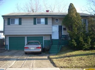 67 Gary Dr, Hamilton, NJ 08690