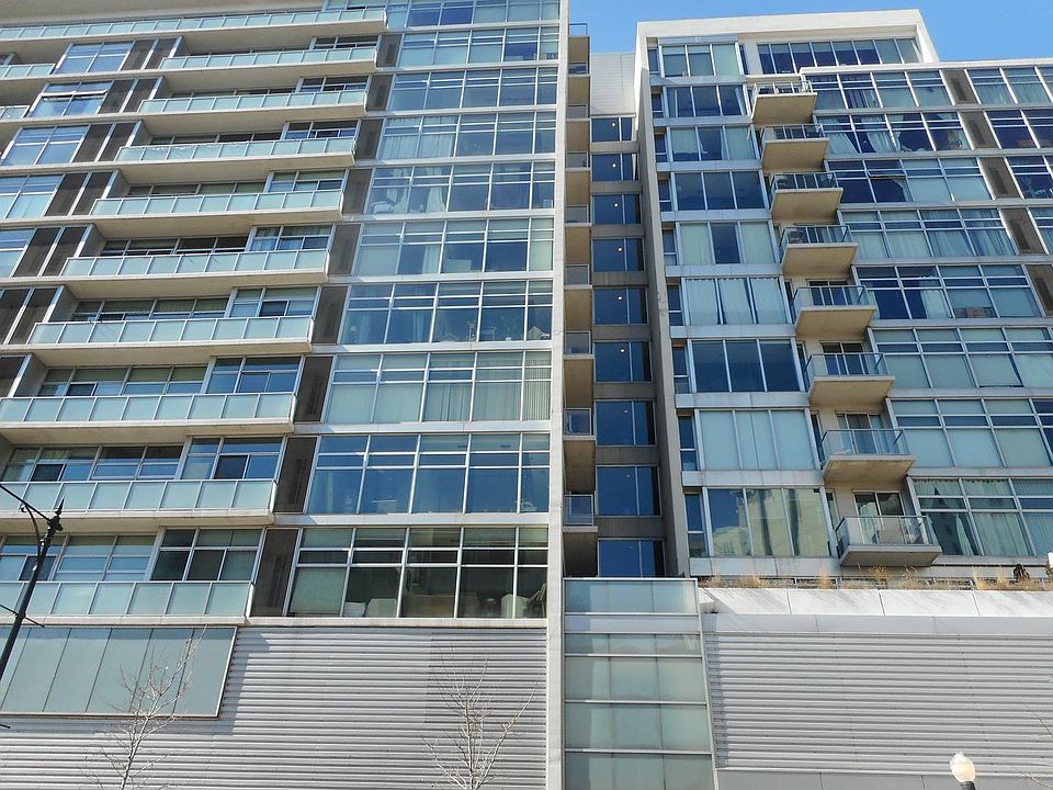 1st image of 1620 S Michigan Ave Unit 512