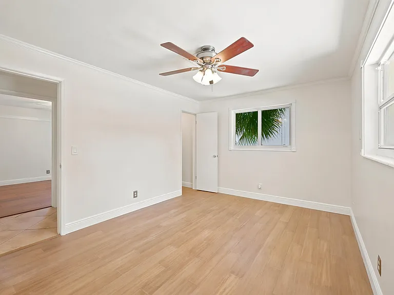 1222 SW 5th St — Photo 23