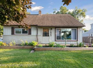 1923 W Miller Rd, Lansing, MI 48911