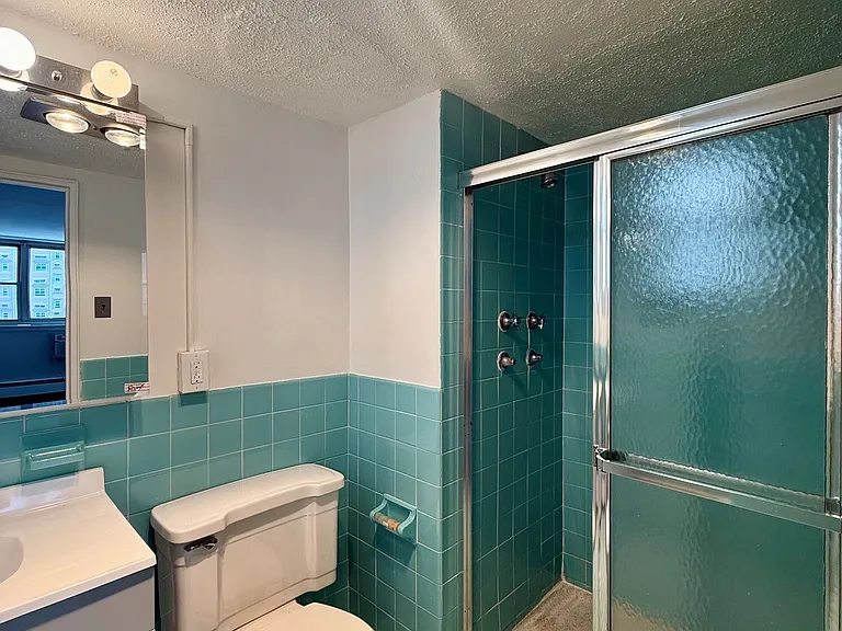 1301 N Harrison St #608-608-608 — Photo 10