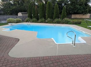 32 S Rowand Ave, Runnemede, NJ 08078