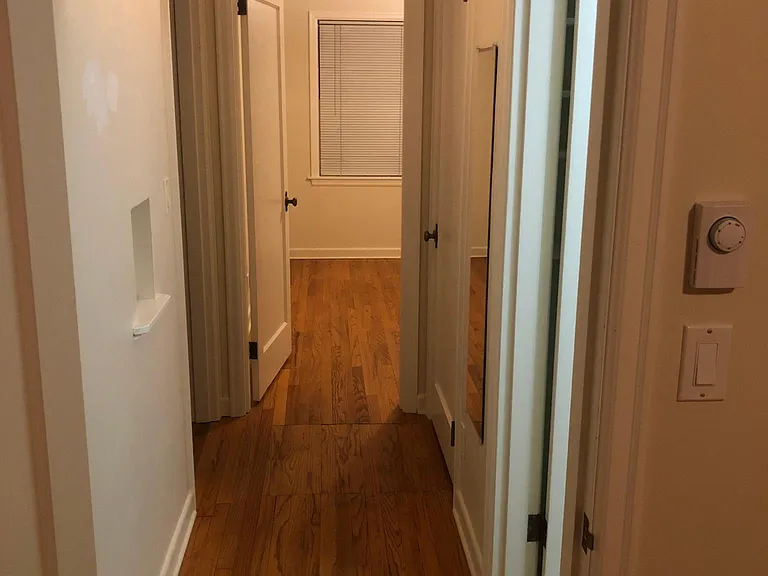 5511 39th Ave NE — Photo 5
