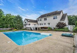 257 Ford Rd — Photo 42