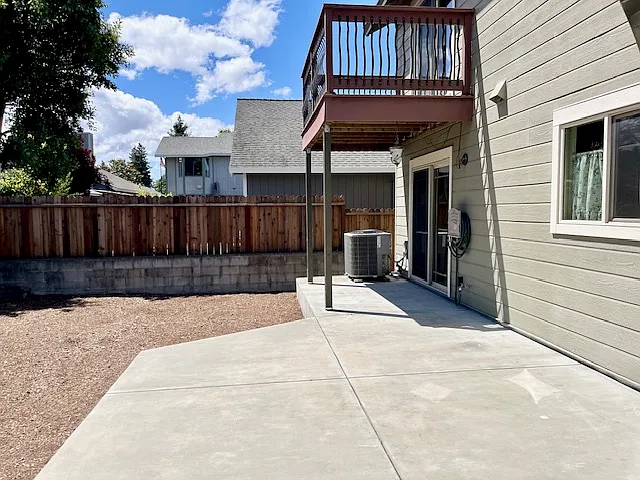 1312 Milton Pl — Photo 22