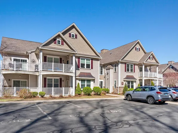 95 South Ridge Lane #G103, Berlin, CT 06037