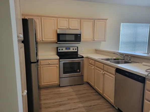 6207 Sweetwater Blvd, Murrells Inlet, SC 29576