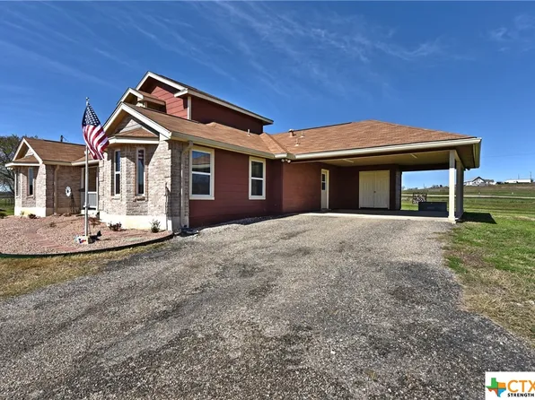 1494 Longhorn Trl, Seguin, TX 78155
