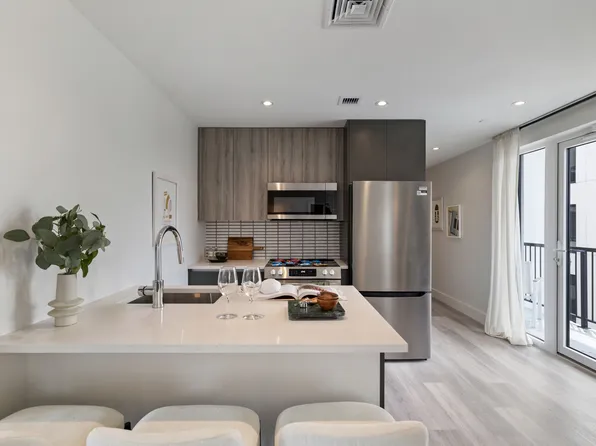 2602 Snyder Avenue image 3 of 33