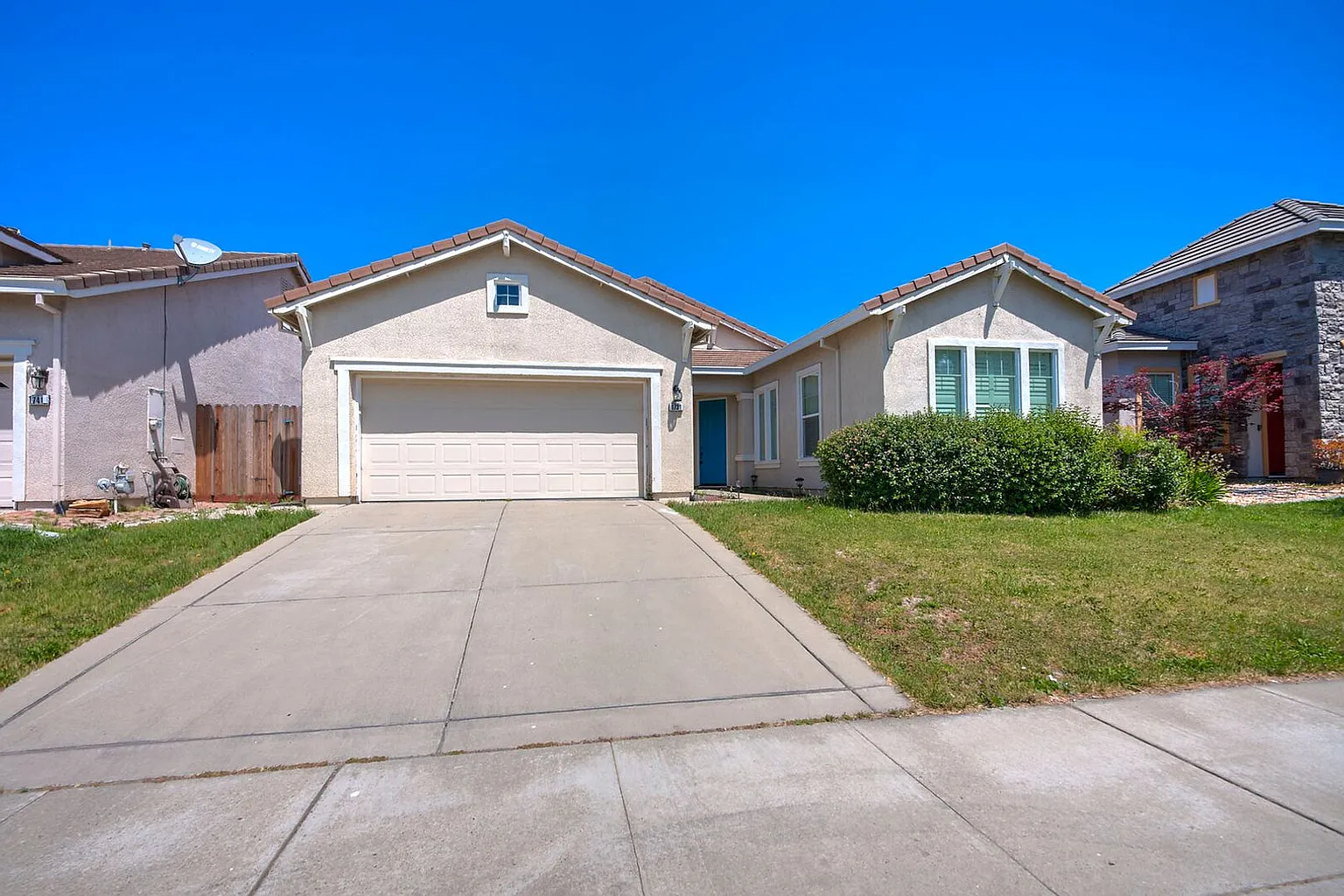 1731 Charm Way photo 1