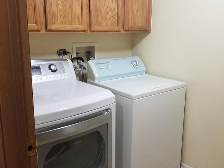4469 W Roundstone Way — Photo 19