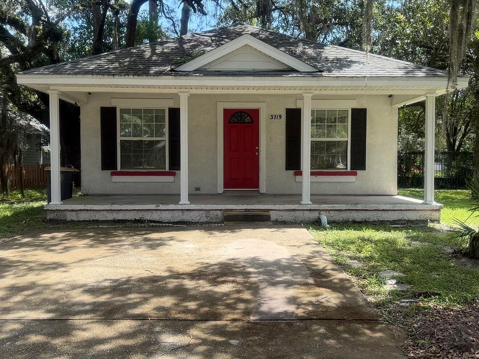 1st image of 3719 BRENTWOOD Boulevard
