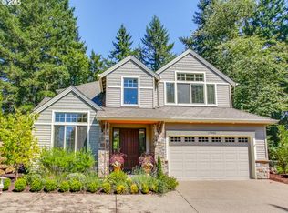 17980 Kelok Rd, Lake Oswego, OR 97034