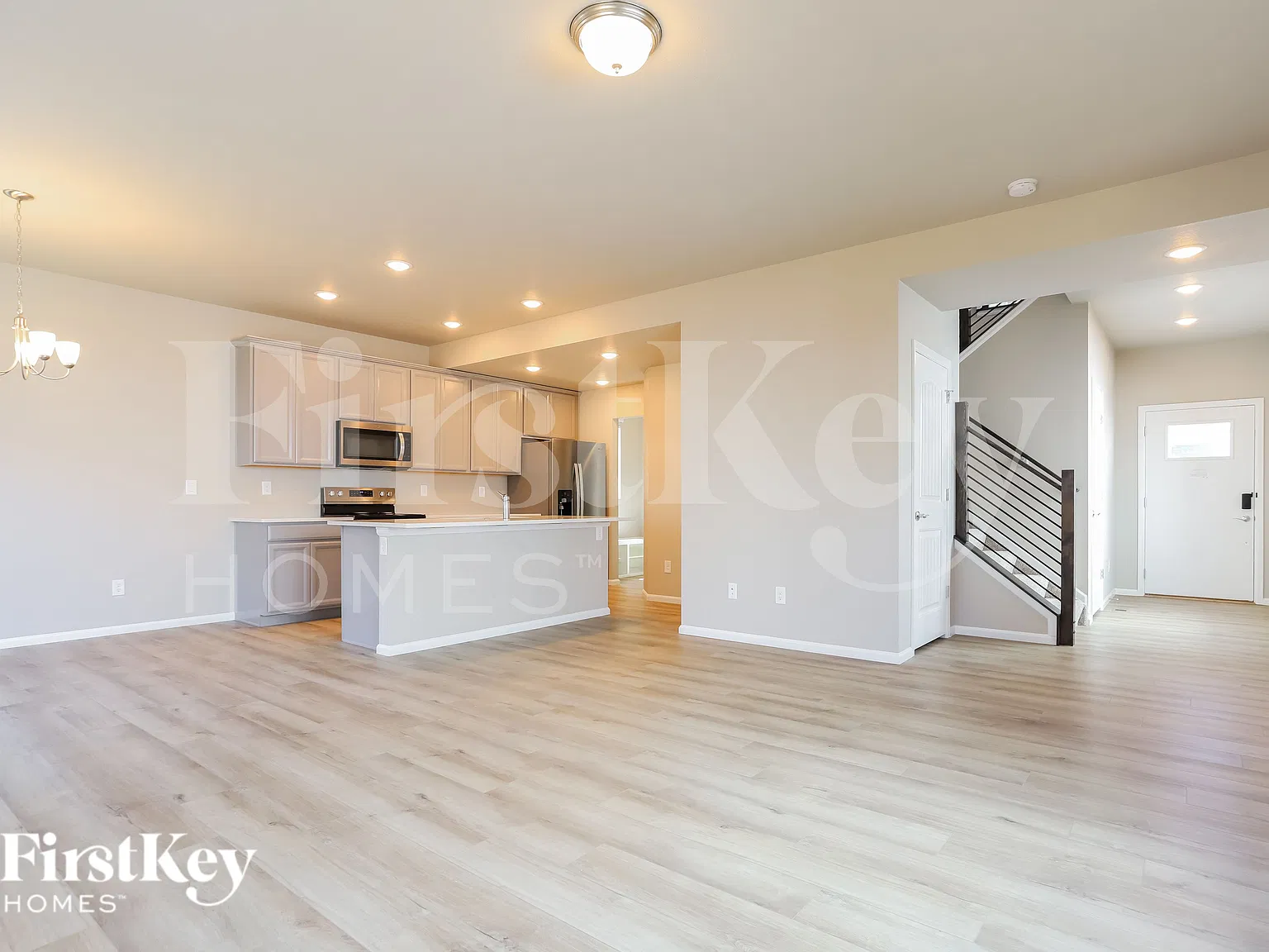 3 bed, 2.5 bath, 1789 sqft, $2,075 — Photo 3