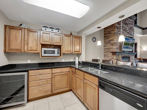 party room kitchen